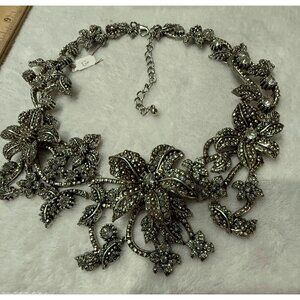 Vintage-Inspired Floral Rhinestone Statement Necklace With Adjustable Chain Silv